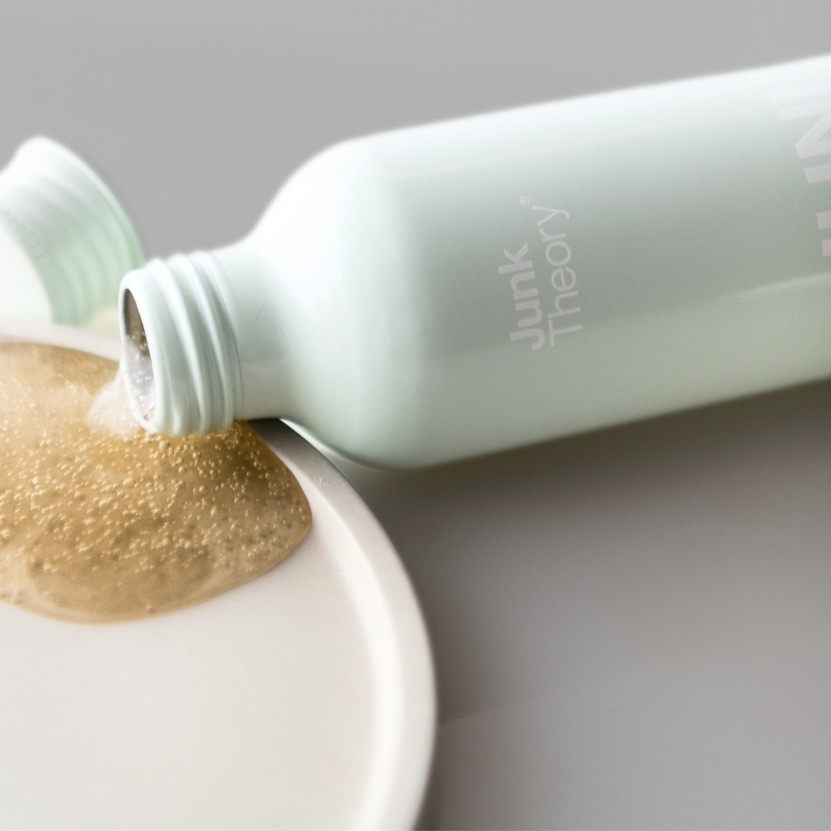 JUNI - Juniper Biome Cleanser – JunkTheory JUNI - Juniper Biome Cleanser – JunkTheory